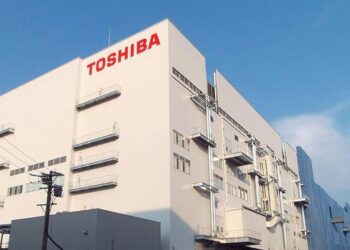 Nükleer enerjide batan Toshiba, çip işini ayıracak