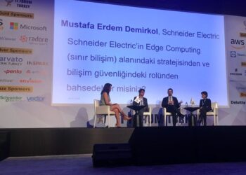 Schneider Electric, IT Forum'daydı