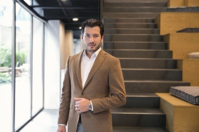 onur karahayıt