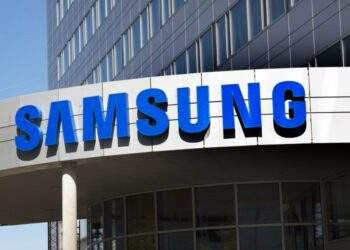Koronavirüs önlemi: Samsung ve LG, Hindistan'daki fabrikalarını kapatıyor