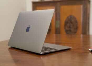Apple'ın ARM tabanlı MacBook'u