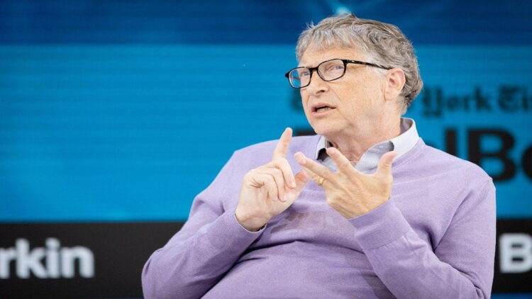 Bill Gates, koronavirüs ile ilgili komplo teorilerine yanıt verdi