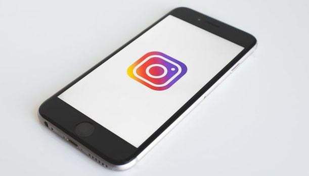 Instagram, hikayelere otomatik altyazılar ekler