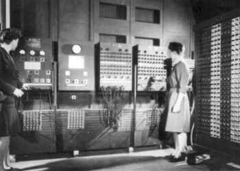 İlk genel amaçlı bilgisayar ENIAC 75 yaşına girdi