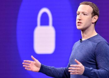 Mark Zuckerberg'in telefonu da Facebook'un son veri ihlalinde sızdırıldı