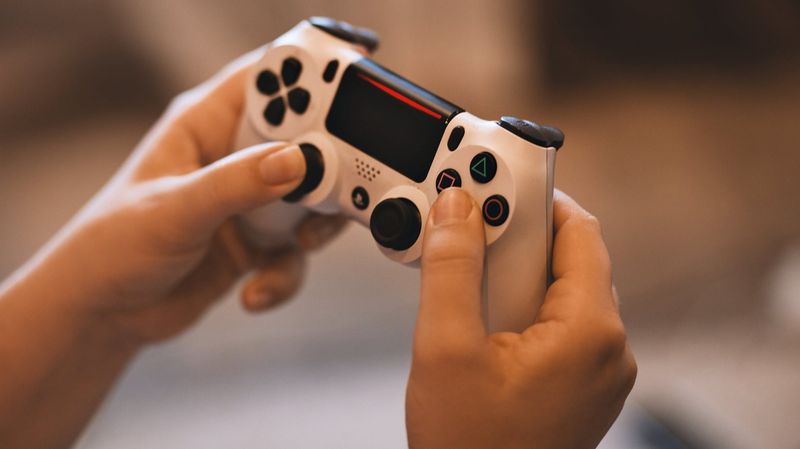 Sony, bazı PlayStation serilerini cep telefonlarına getirmek için çalıştıklarını doğruladı