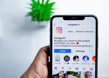 Instagram, tüm kullanıcıların hikayelerde bağlantı paylaşmasına izin verecek