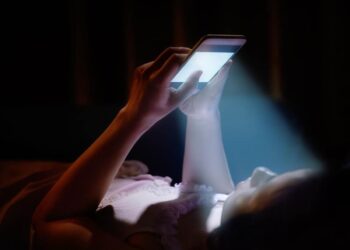 Telefonlarda mavi ışık filtresi etkinleştirme