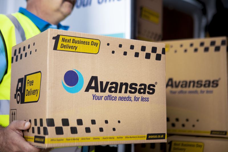 Avansas İngiltere'ye açıldı