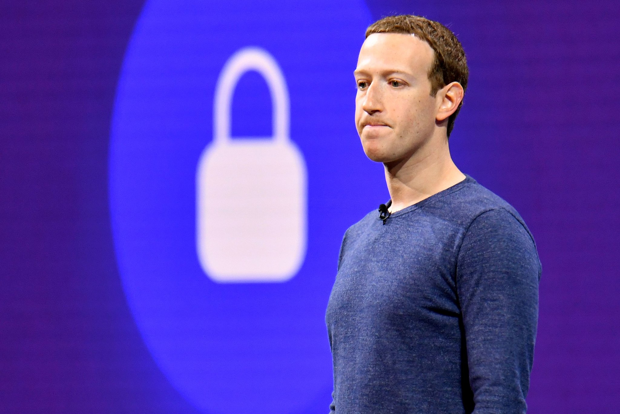 1,5 milyar Facebook kullanıcısının kişisel verisi satışa çıktı