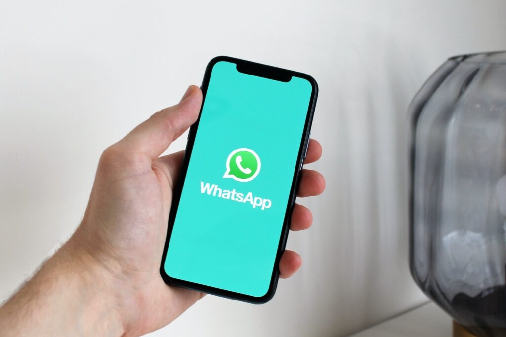 WhatsApp sohbetlerini iPhone'dan Android'e aktarmak artık mümkün