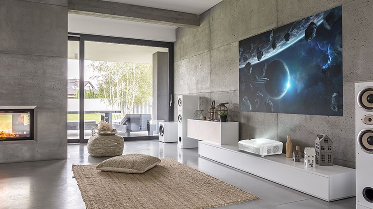 Acer, yeni monitörlerini ve 4K Projeksiyon cihazını tanıttı