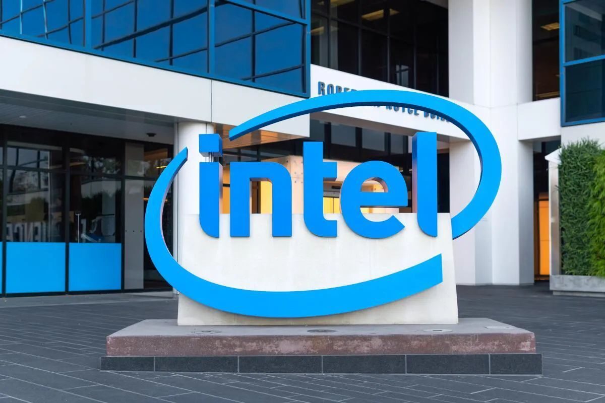 Intel CEO'su, işlemci krizinin 2023'e kadar sürebileceğini açıkladı