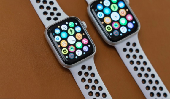 Apple Watch'lara watchOS 8.4.1 güncellemesi geldi: Neler değişti?