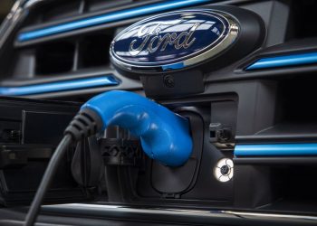Avrupa'da Ford elektrikli araç yatırımı büyüyor