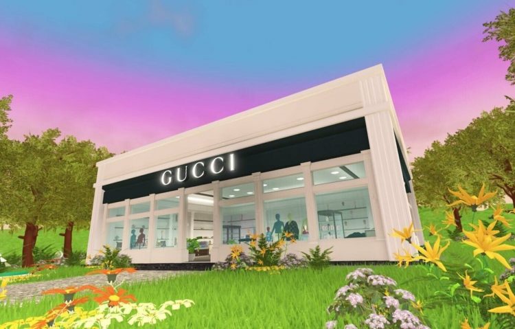Gucci Kasabası: Moda devi Roblox'ta kalıcı bir kasaba kurdu
