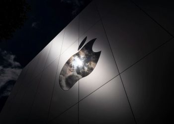 Apple iPhone davası: 935 milyon dolarlık tazminat ödeyebilir