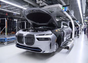 Yeni BMW 7 Serisi üretimi başladı
