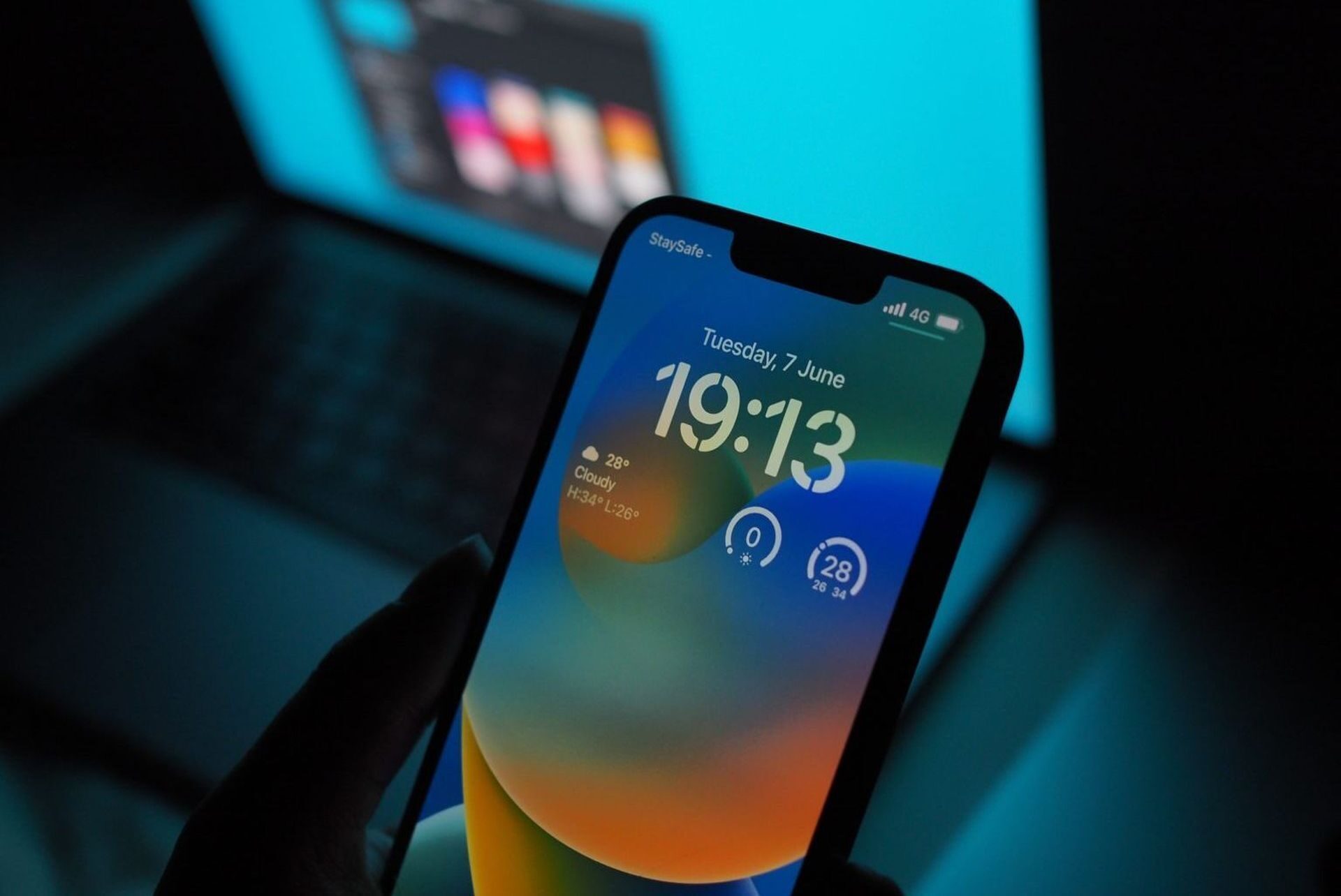 Bu yazıda, yeni widget özelliğinin keyfini çıkarabilmeniz için iOS 16 Kilit Ekranına Mesafe Widget'ının nasıl ekleneceğini ele alacağız.