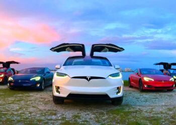 Tesla araçlarında güvenlik kuralı ihlali: Yazılım güncellemesi sorunu çözecek