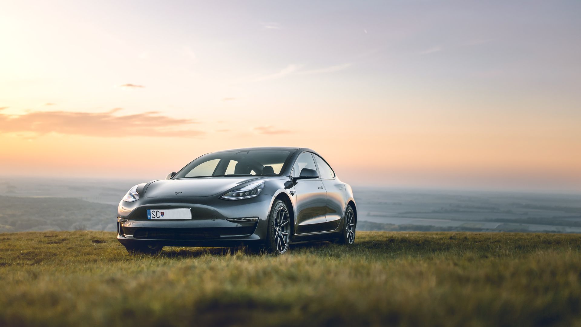 Tesla araçlarını geri çağırıyor: Sorun nedir?