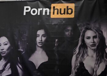 PornHub’a büyük darbe