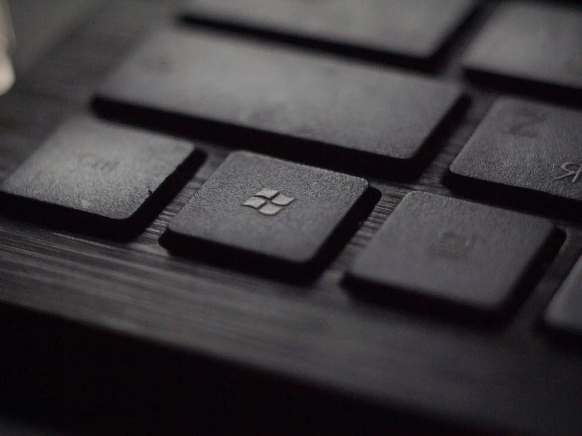 Microsoft, Windows 11'in gizli özellik aracı olan StagingTool'u yanlışlıkla yayınladı