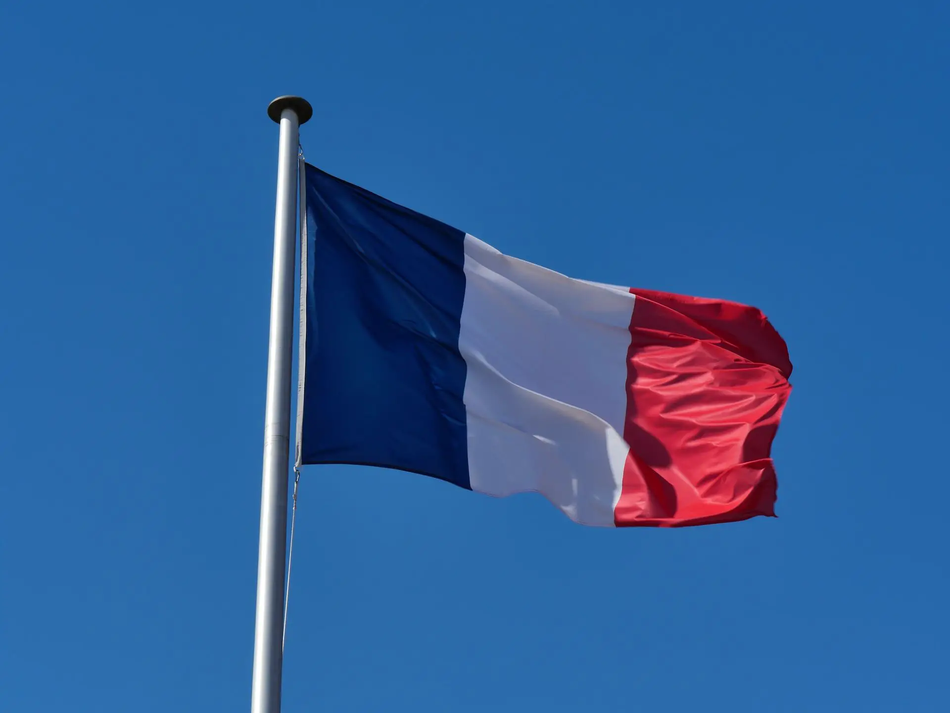 Fransa iPhone 12 yasağı: İşte nedeni