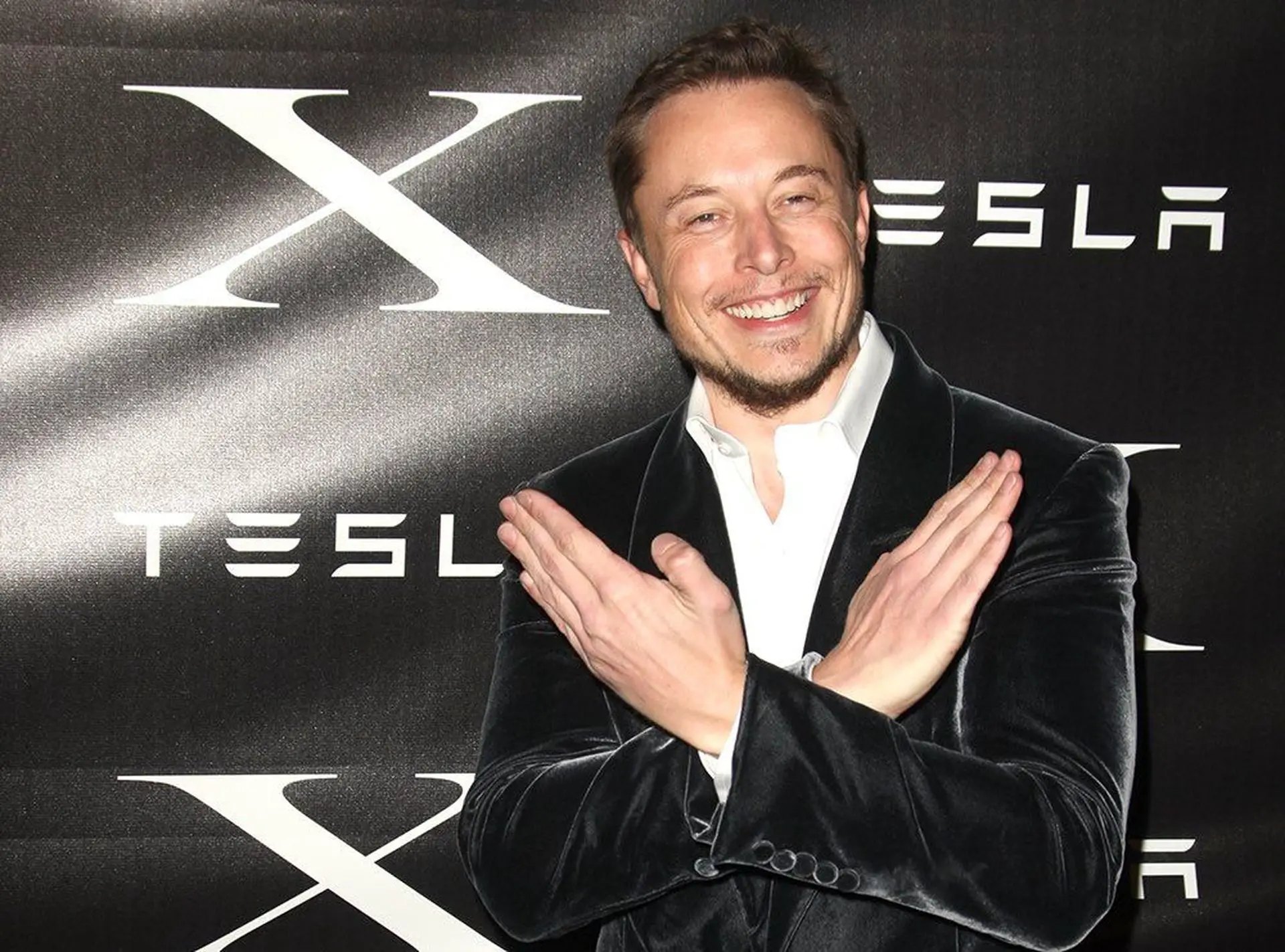 AB'den Elon Musk'a dezenformasyon uyarısı