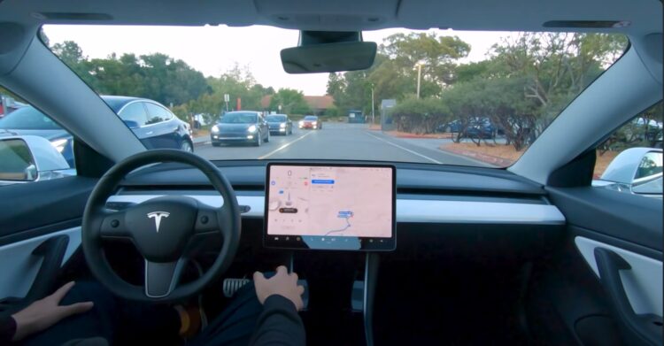 Tesla autopilot hacklendi: Elon Mod ortaya çıktı