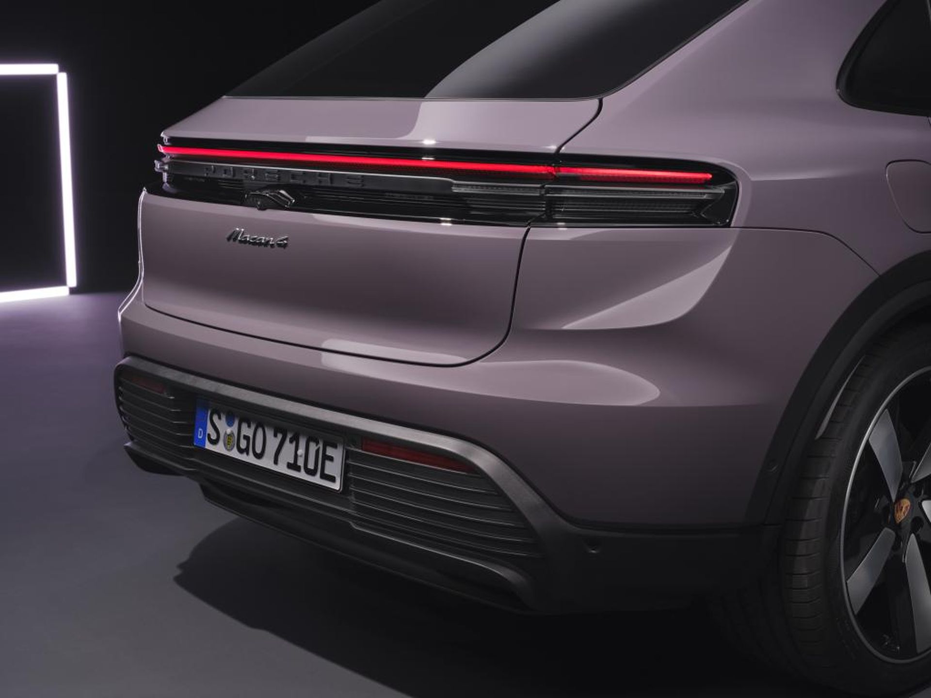 Porsche’nin tamamen elektrikli ilk SUV modeli: Yeni Macan 3 Porsche’nin tamamen elektrikli ilk SUV modeli: Yeni Macan