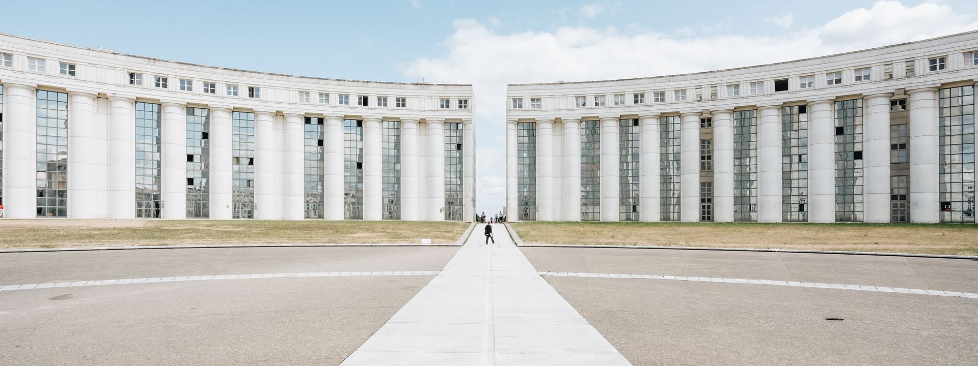 Microsoft ve Mistral AI iş birliği