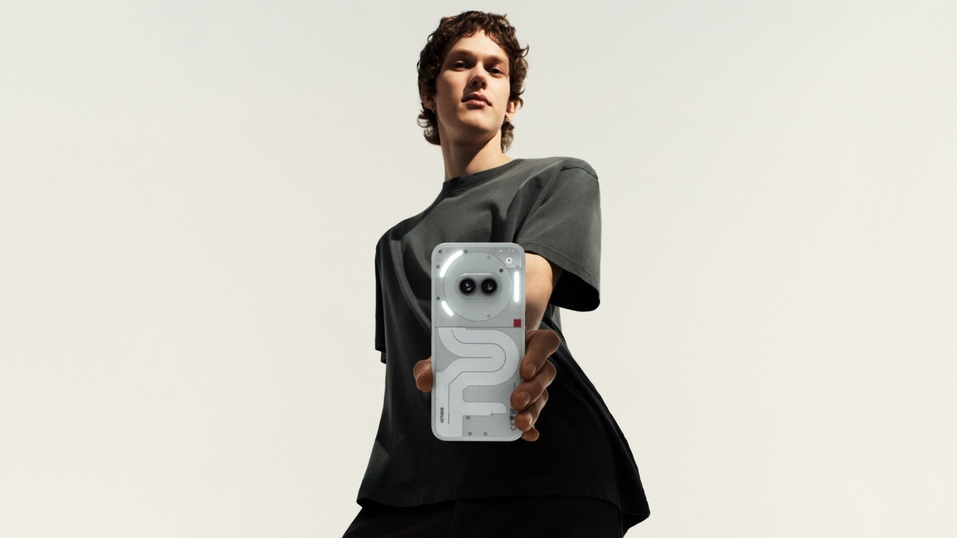Nothing Phone 2a Türkiye'de satışa çıkıyor