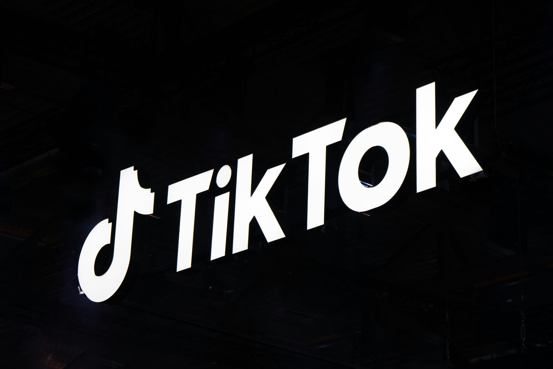 TikTok, ürün tanımlama özelliğini test ediyor