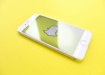 Snapchat'in yeni reklam aracı: Sponsorlu AR filtreleri