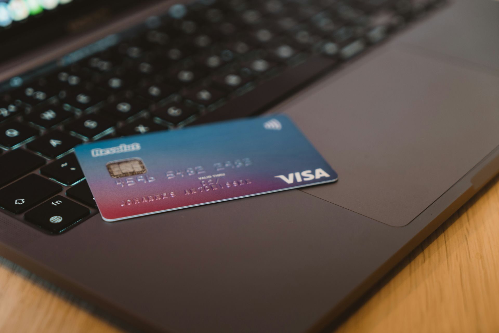 Visa, yapay zeka ile dolandırıcılığın önüne geçiyor