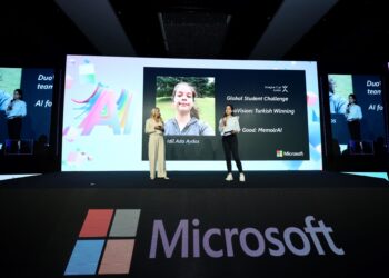 Microsoft AI Tour etkinliği iş liderleri ve bilişim profesyonellerinin katılımıyla gerçekleşti