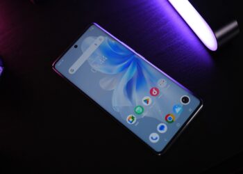 Sıradan flaşlara veda, şimdi star ışığı zamanı: Vivo V30 incelemesi