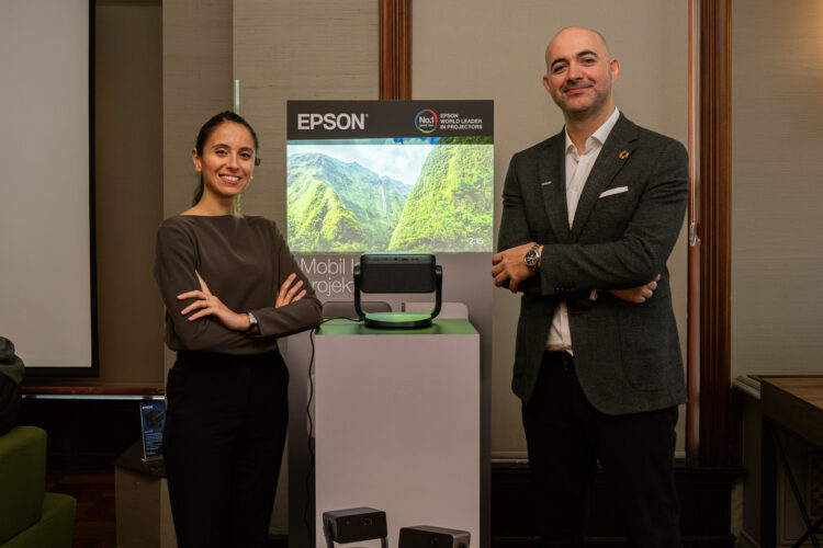 Epson - İdil Turunç & Suat Özsoy