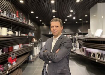 Perakende dünyasında başarının anahtarı, teknolojiyi müşteri deneyiminin merkezine koymaktan geçiyor.