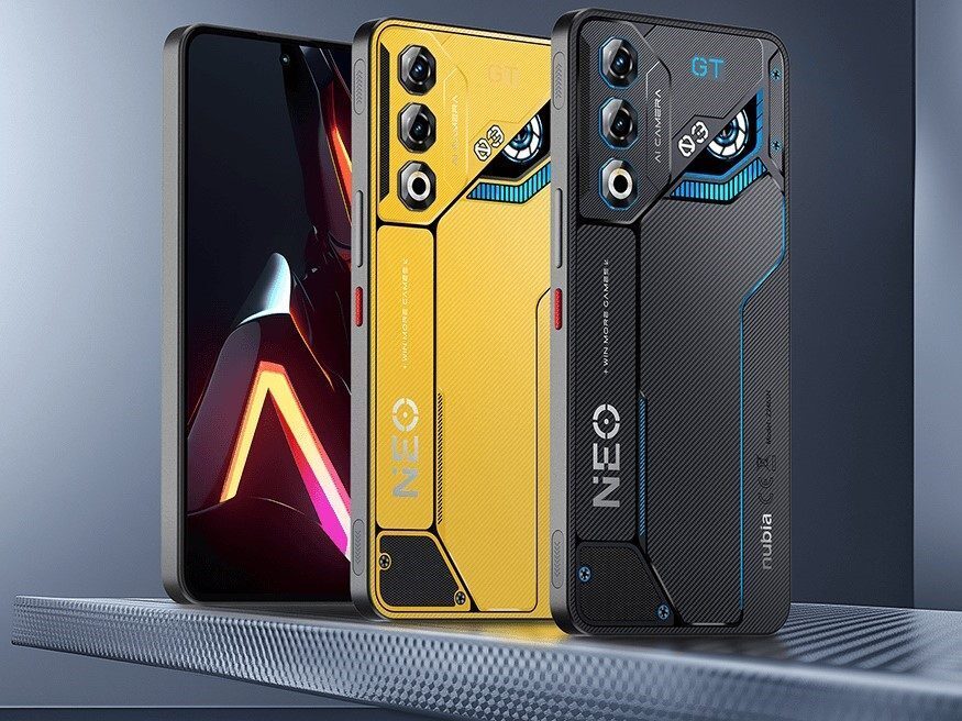 ZTE, yeni oyuncu telefonu serisi ve katlanabilir Flip 2'yi tanıttı