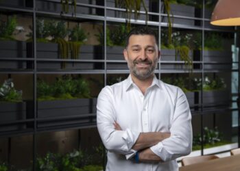 Kariyer.net gençler için 'İlk işim' platformunu başlattı