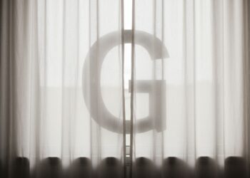 Yeni Google logosu