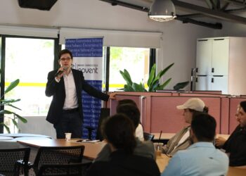 Sabancı SUCool kuluçka programı 38 girişimle başladı