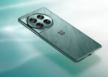 OnePlus 15: Yeni amiral gemisi ve özellikleri