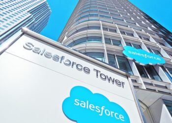 Salesforce: Moonhub satın alınmadı, ekip bize katıldı