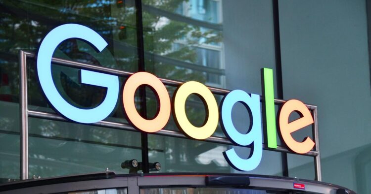 Google yapay zeka videoları TikTok'ta ırkçılığı yayıyor