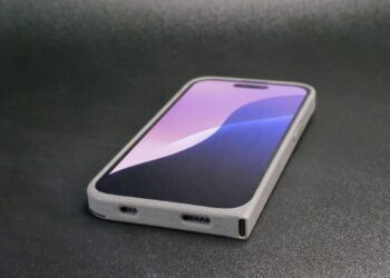 iPhone Lightning USB-C kılıf