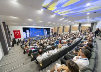 MEB ve Turkcell'den öğretmenlere ve velilere dijital destek