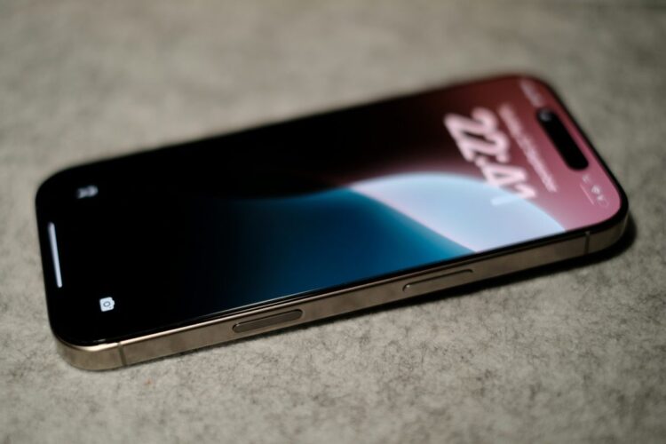 iPhone 17 Pro titanyum yerine alüminyum kasayla gelebilir